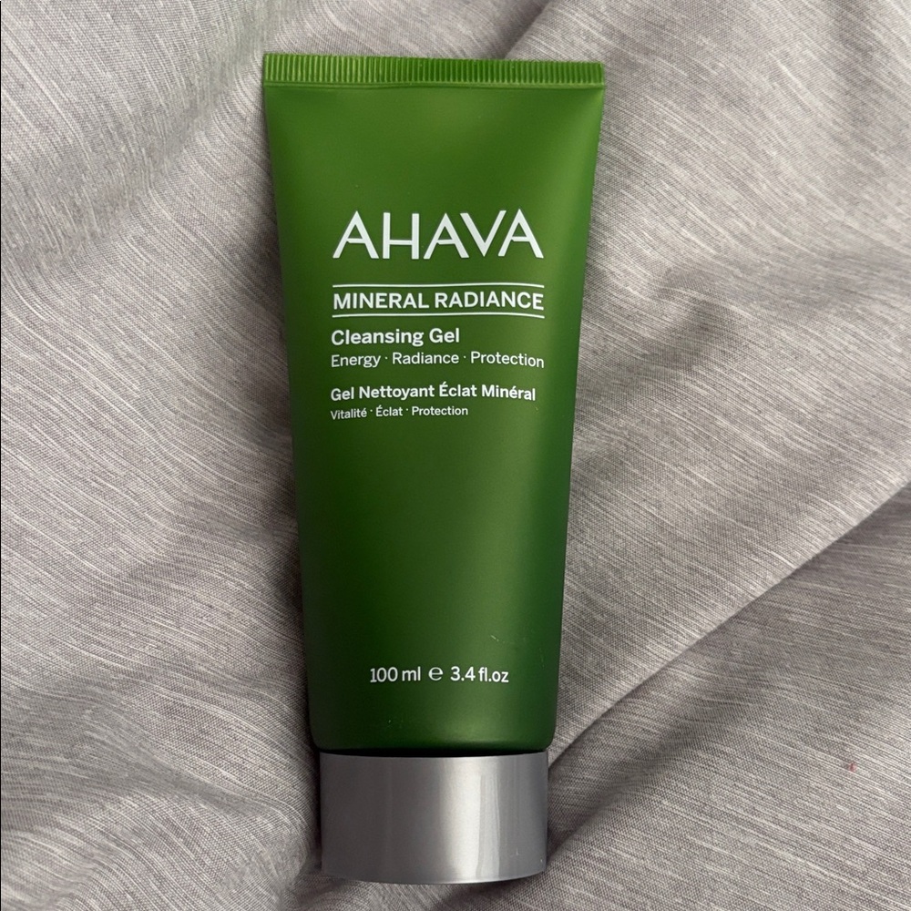 Ahava Mineral Radiance Cleansing Gel 100ml NEW